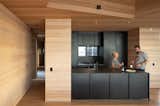 The kitchen was constructed with the KXN modular steel system by IMO. 