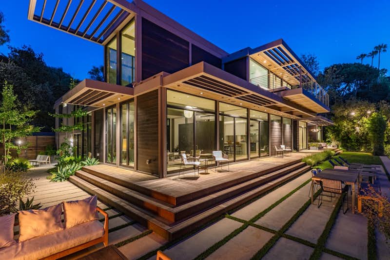 Will Arnett Lists His Prefab-Hybrid Home in Beverly Hills for $11M - Dwell