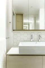 Apartment 1 L´Escala - Master Bathroom Basin