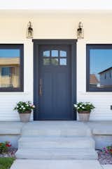The Perfect Front Entrance - 2444 Exposition Place