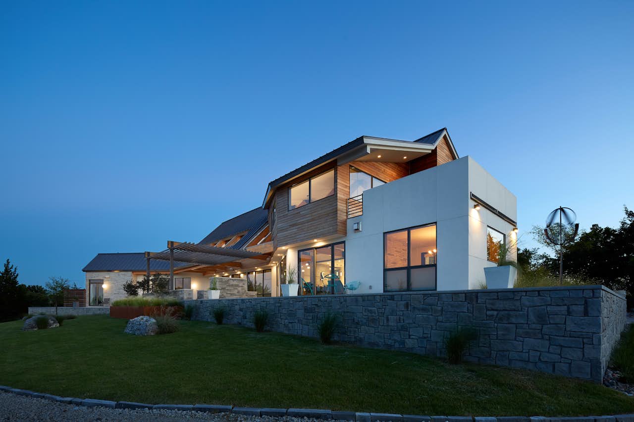 Lake Waxahachie Home (18 Photos) Dwell