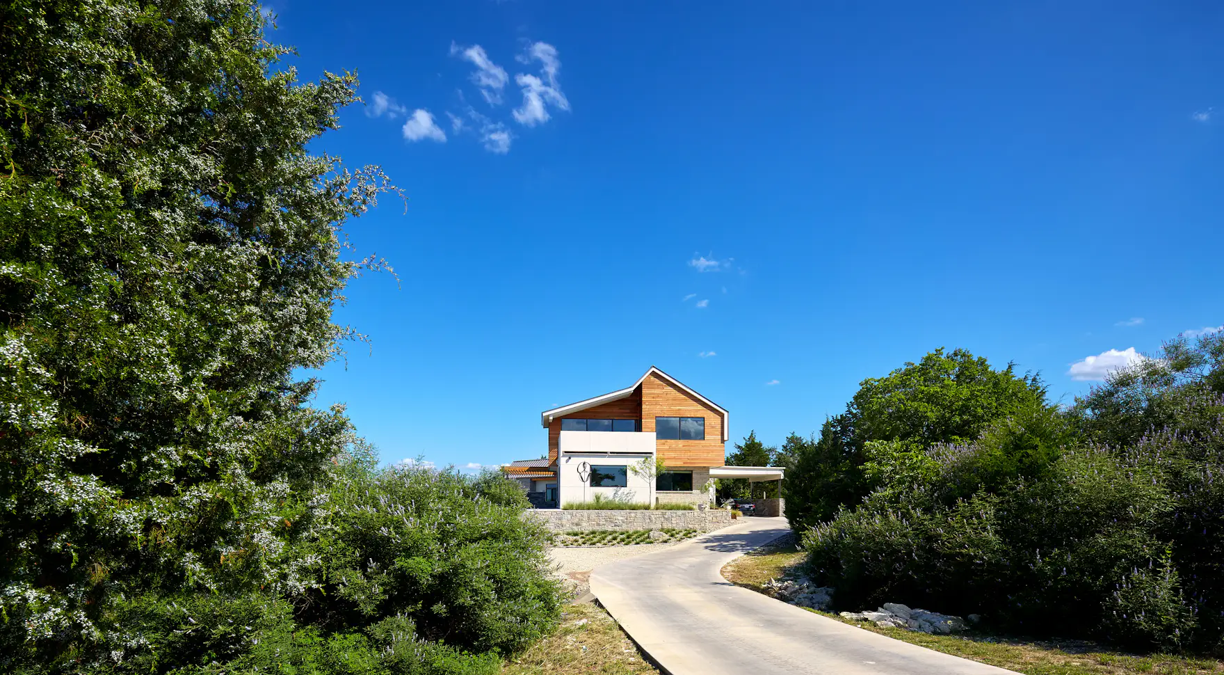 Lake Waxahachie Home (18 Photos) Dwell