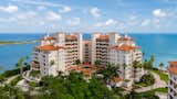  Photo 9 of 24 in Billionaire Manuel D. Medina Lists Fisher Island Condo for $20 Million by Deluxe  Living
