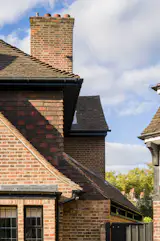 Arts & Crafty House by fourth_space