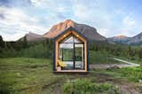 Shed & Studio and Living Space Room Type The Mono with table mountain as the backdrop.  Photo 2 of 6 in Lakeside by Drop Structures