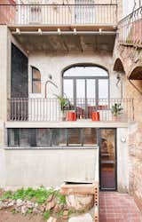 A Renovation Turns a Once-Abandoned Barcelona Building Into an Airy Home - Photo 14 of 14 - 
