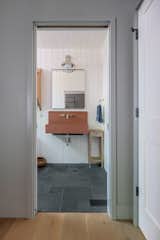 Interior - Guest Bathroom 