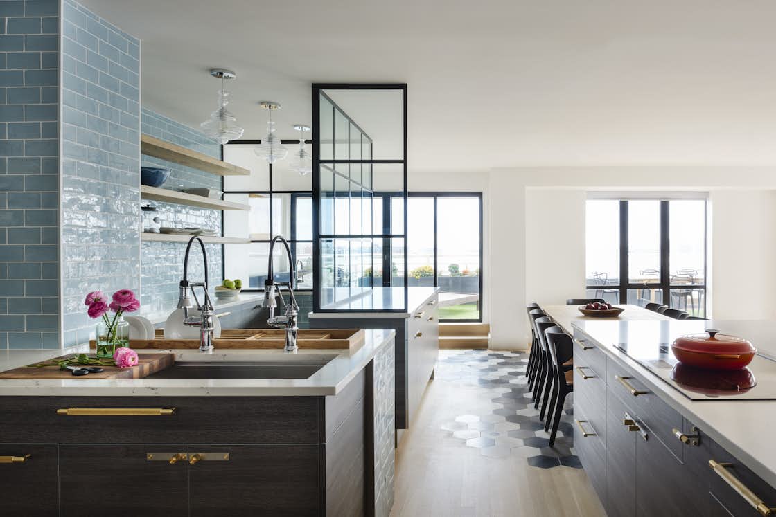 Photo 2 of 20 in Charlestown Navy Yard Condo by Aimee Anderson Design