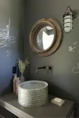 Powder room