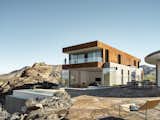 This Palm Springs Desert Home “Dissolves Barriers” Between Indoors and Out - Photo 5 of 14 - 