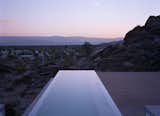 This Palm Springs Desert Home “Dissolves Barriers” Between Indoors and Out - Photo 7 of 14 - 