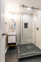 Bathroom downstairs