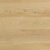 Crystal Thunder Available in 6-3/4", 8" & 9-1/2" widths.
European White Oak.  Character Grade.
100% Made in Spain!