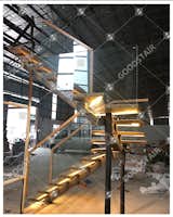www.gdstair.com   info@gdstair.com  emma@gdstair.com
Tread: 6cm beech; Glass: 12mm tempered glass; Stringer: 150*150 carbon steel; Handrail:50*50 timber