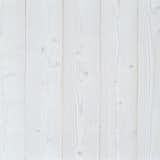 Larch Cloud

A light, airy off-white finish.