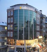 Saffron Hotel https://www.halalholidaypackages.co.uk/accommodation/2215/