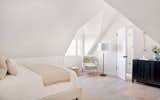 Jenni Kayne Lake Arrowhead house bedroom listed by Jenna Cooper | LA