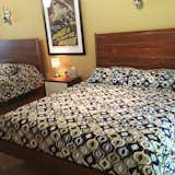 Guest bedroom.