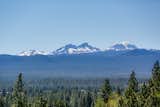 Breathtaking Cascade Mountain views from almost every room