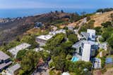 Malibu Glass House by Edward Niles Architects sold by Coldwell Banker Residential Brokerage for $4,200,000. 