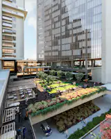 Las Rosas Square by Taller G