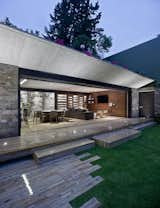 Pabellon JBP by Estudio MMX