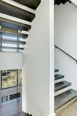 Open tread stair system