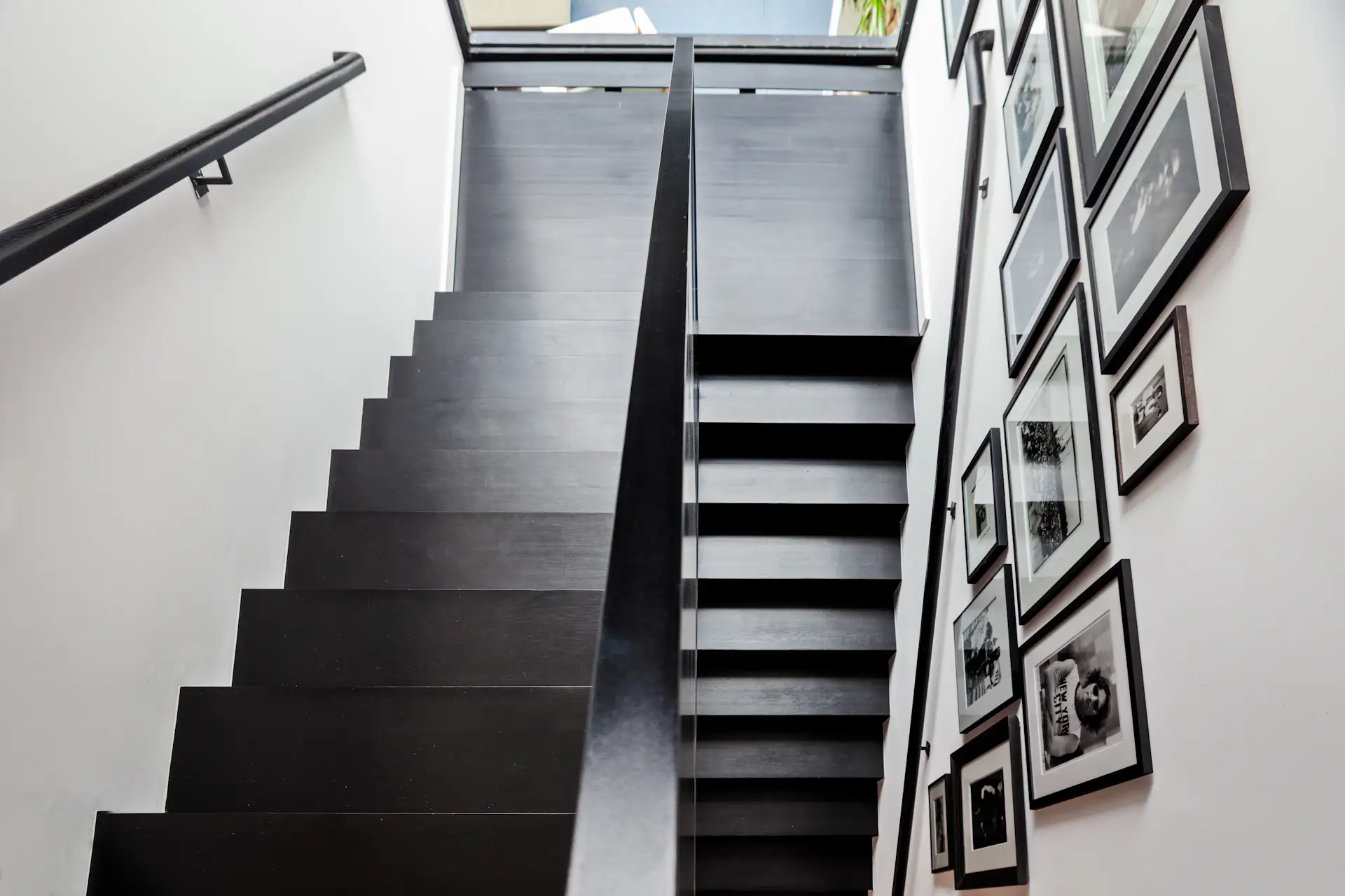 Elegant Dwell Black Staircases: Timeless Modern Design with Durability