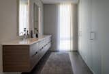 Bath Room Bathroom  Photo 13 of 20 in Ravine House by Wheeler Kearns Architects
