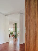Hallway and Terrazzo Floor entrance  Photo 14 of 27 in Tangram house by twobo arquitectura