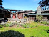 Inland deck and garden