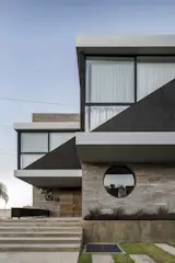 Casa Triángulos by BAC Barrio Arquitectura Ciudad