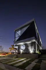 Casa Triángulos by BAC Barrio Arquitectura Ciudad