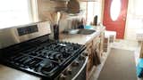 5-burner gas range, large kitchen sink