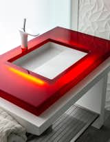 Candy red sink