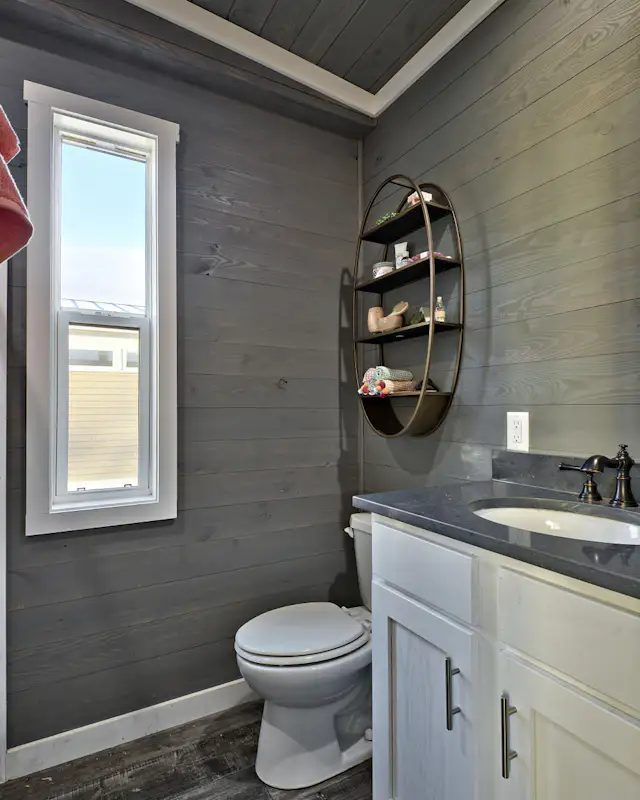 Photo 5 of 15 in 15 Tiny Bathroom Ideas For a Beautiful and Functional ...