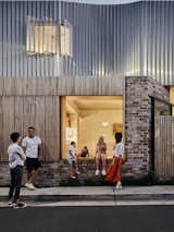A Raw Yet Refined Bondi Beach Home Opens Up to the Neighborhood - Photo 2 of 7 - 