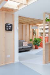Plywood Partitions Divvy Up Space in a Free-Flowing London Townhouse - Photo 6 of 10 - 