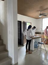 Before: Kitchen of La Posmoderna home renovation by FMT Estudio