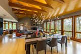 ● 2 Moooi Heracleum II chandeliers - NEW
● 4 Tom Dixon Melt Mini silver pendant lights - NEW