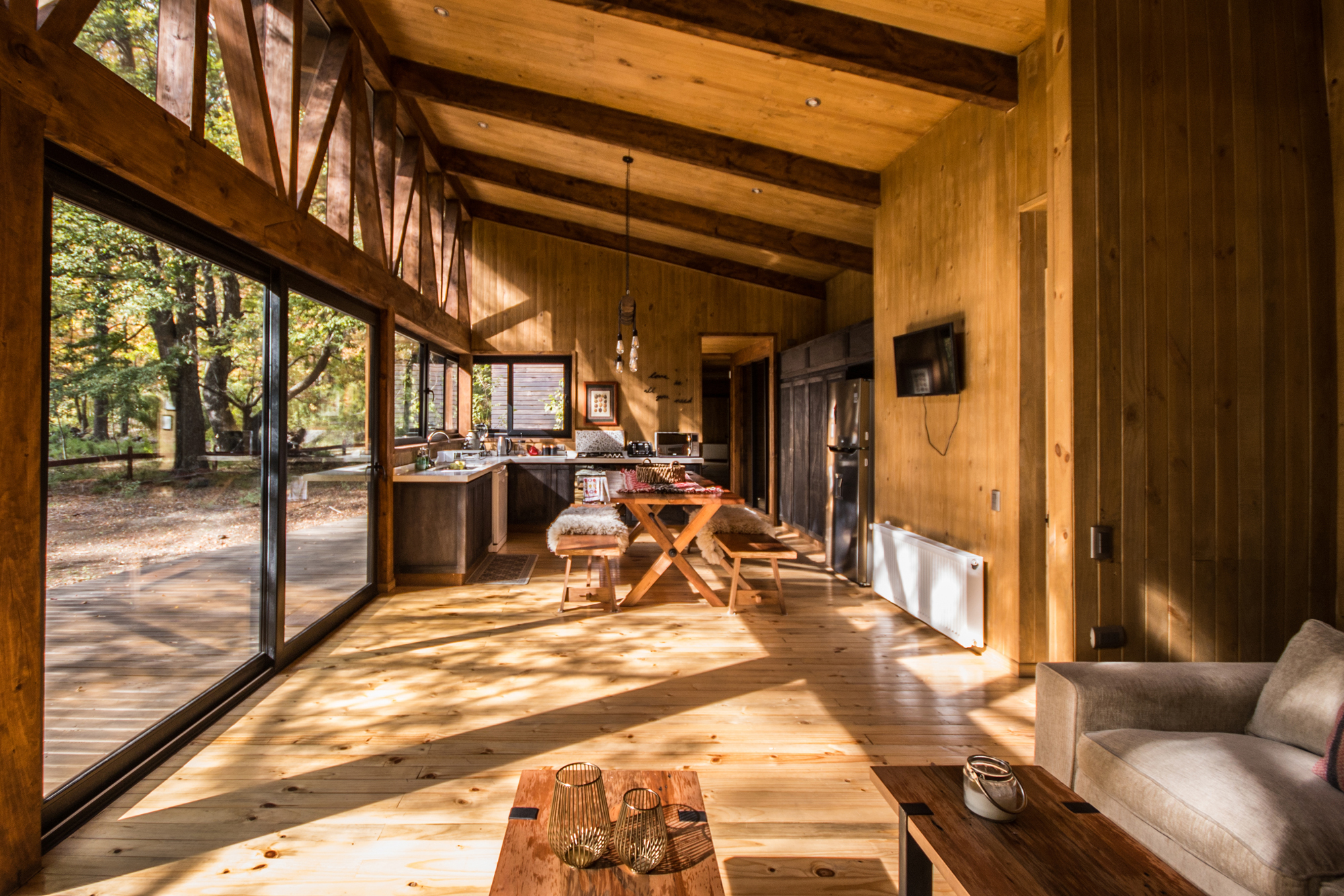 Photo 10 Of 14 In A Remote Chilean Cabin Appears To Float Above The   Original 