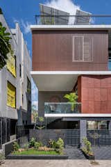 The stack of cubes each on two ends giving an equal balance of architectural language from the front side brings out into our vision. An addition of depth into length and breadth makes its more dynamic than ever. 