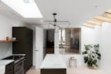The kitchen of De Beauvoir Town House by HÛT Architecture