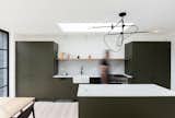 Kitchen of De Beauvoir Town House by HÛT Architecture