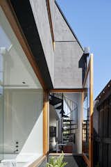Internal courtyard at Charles St by Lande Architects.