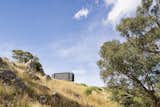 An Off-Grid Shipping Container Home Perches at the Foothills of the Victorian Alps - Photo 12 of 13 - 