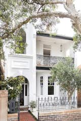 A Sydney Architect’s Terrace Home Serves as a Testing Ground for a Heritage Renovation - Photo 1 of 20 - 