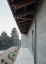 An Unfinished Family Villa in Italy Is Reworked as an Industrial Office Space - Photo 6 of 14 - 