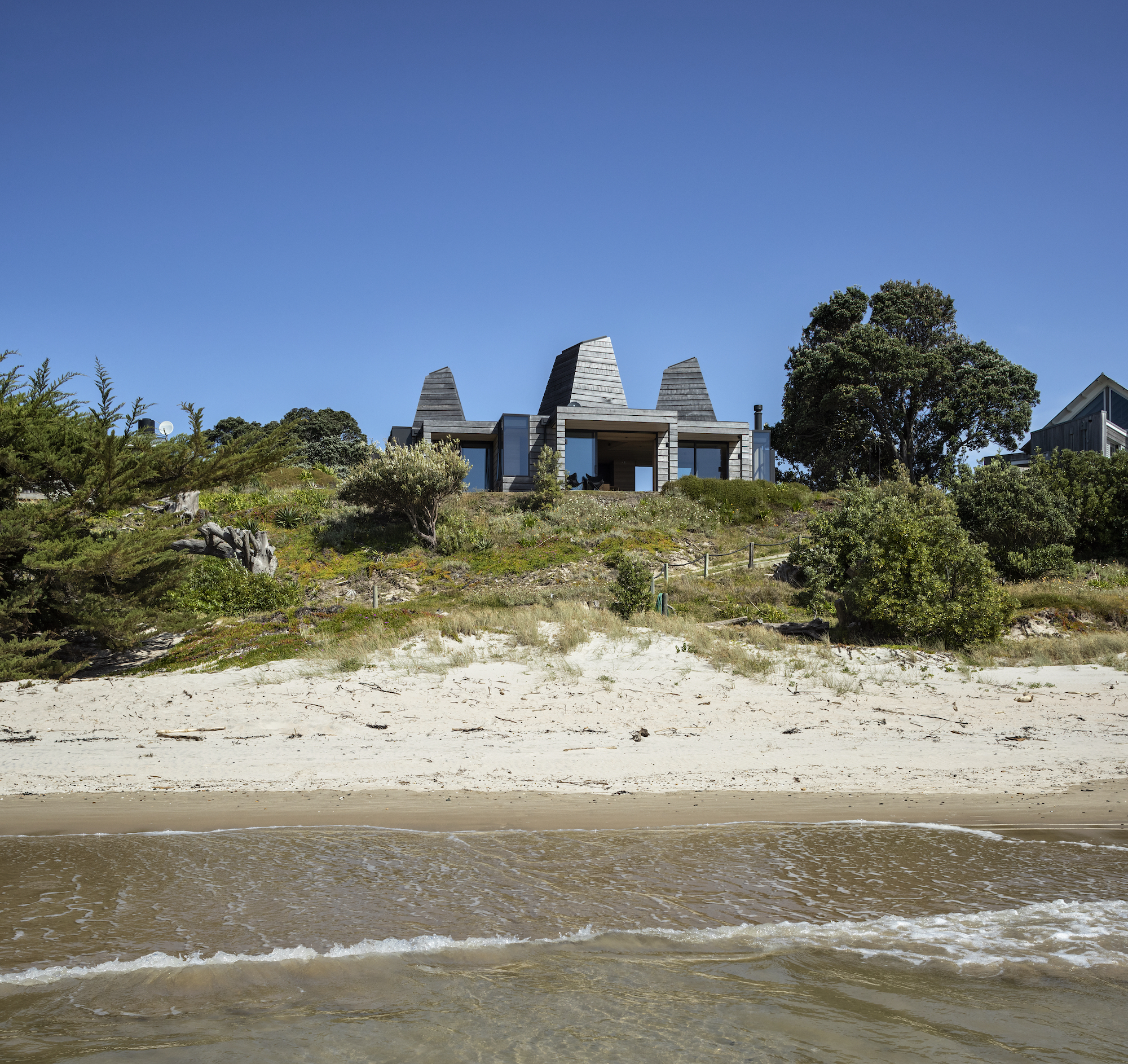 Photo 3 Of 10 In 10 New Zealand Homes That’ll Inspire A Trip To The ...