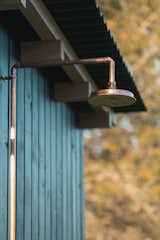 An optional outdoor shower adds to the sauna experience, allowing users to rinse off before and after. Out of the Valley can also include cold plunge pools with its models on request.